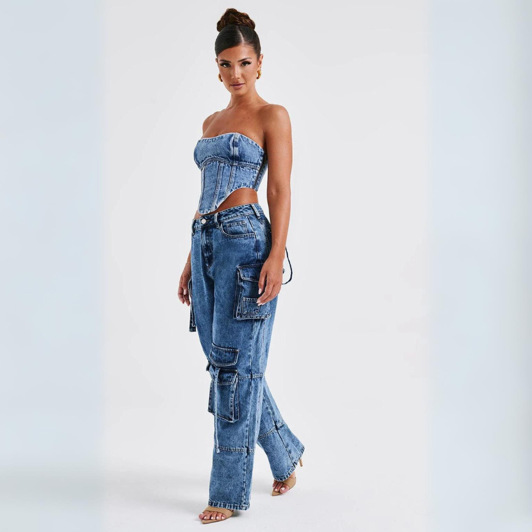 Conjunto Jeans Cargo e Cropped Corset com Amarração