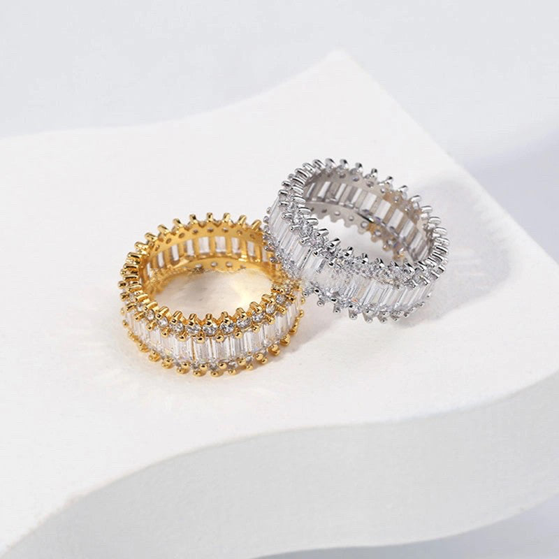 Anel Crown com Zircônia Cúbica