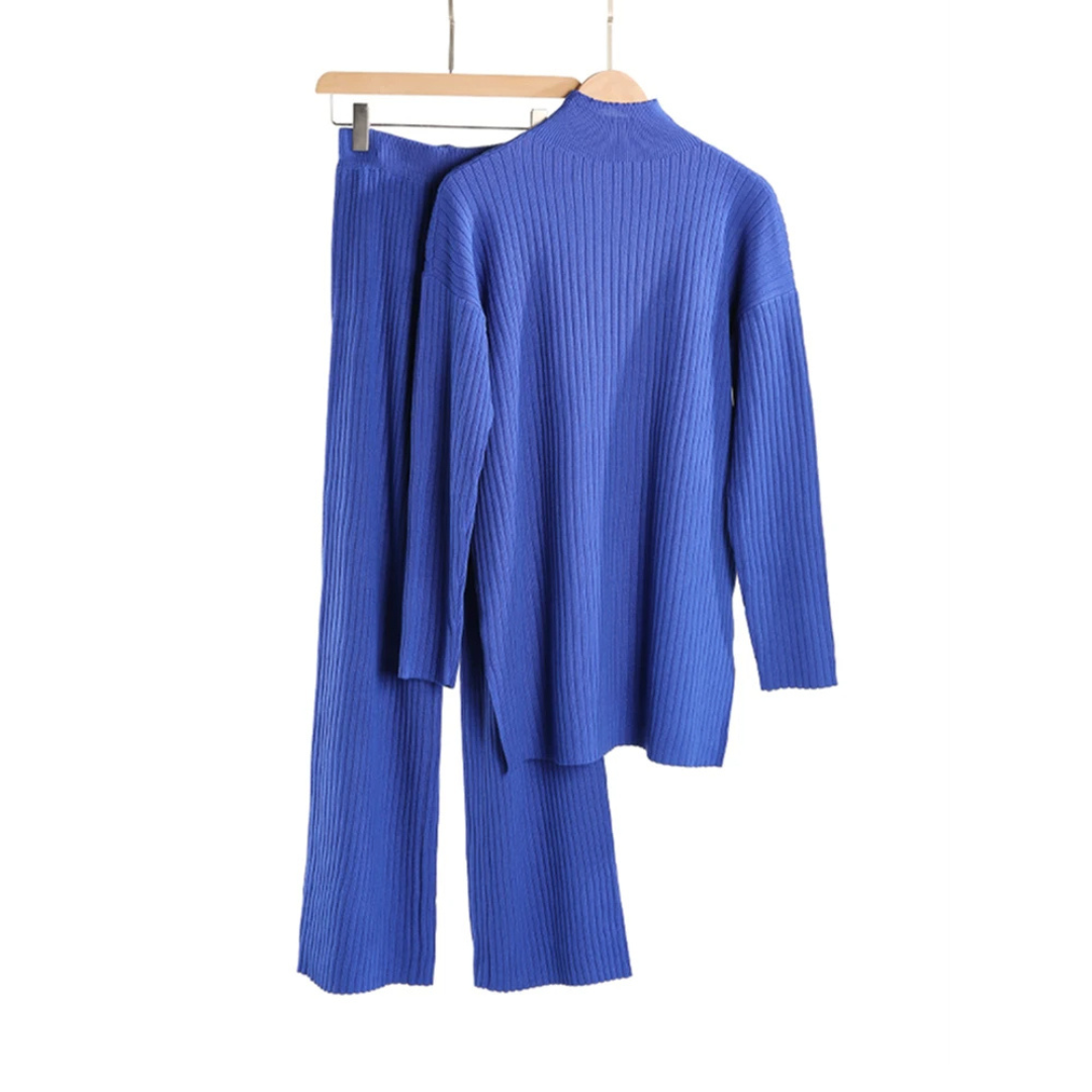 Conjunto Feminino de Malha com Gola Alta