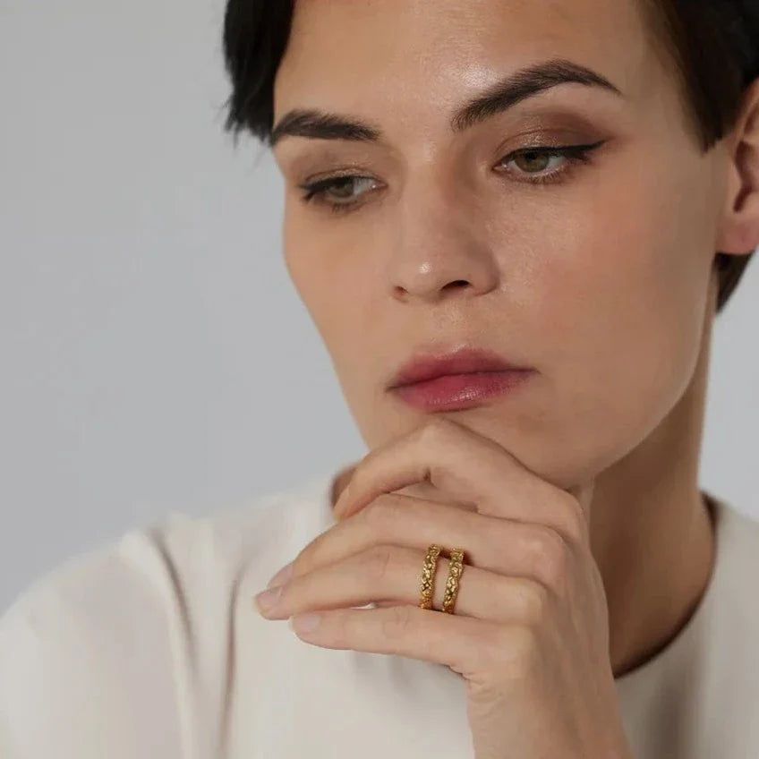 Anel Duplo Texturizado Folheado a Ouro 18K