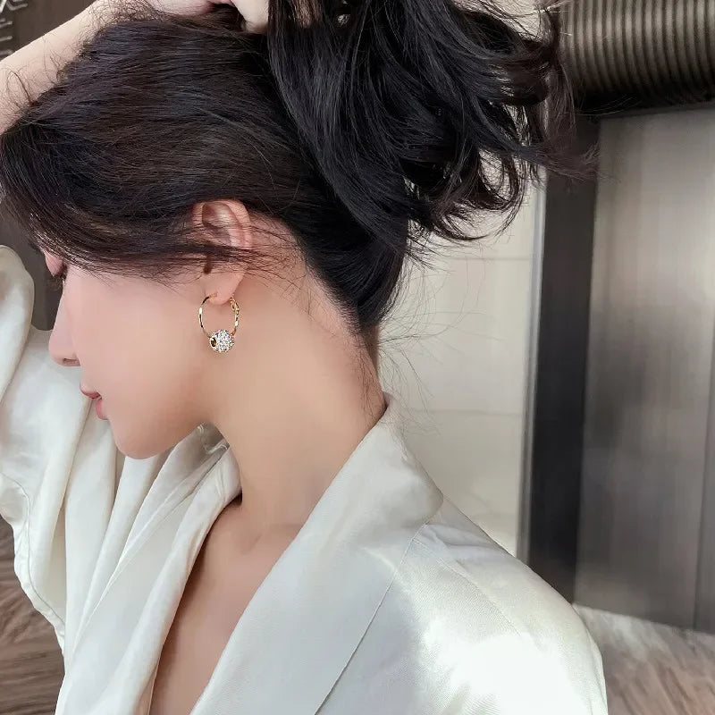 Brinco Argola com Pedra em Cristal