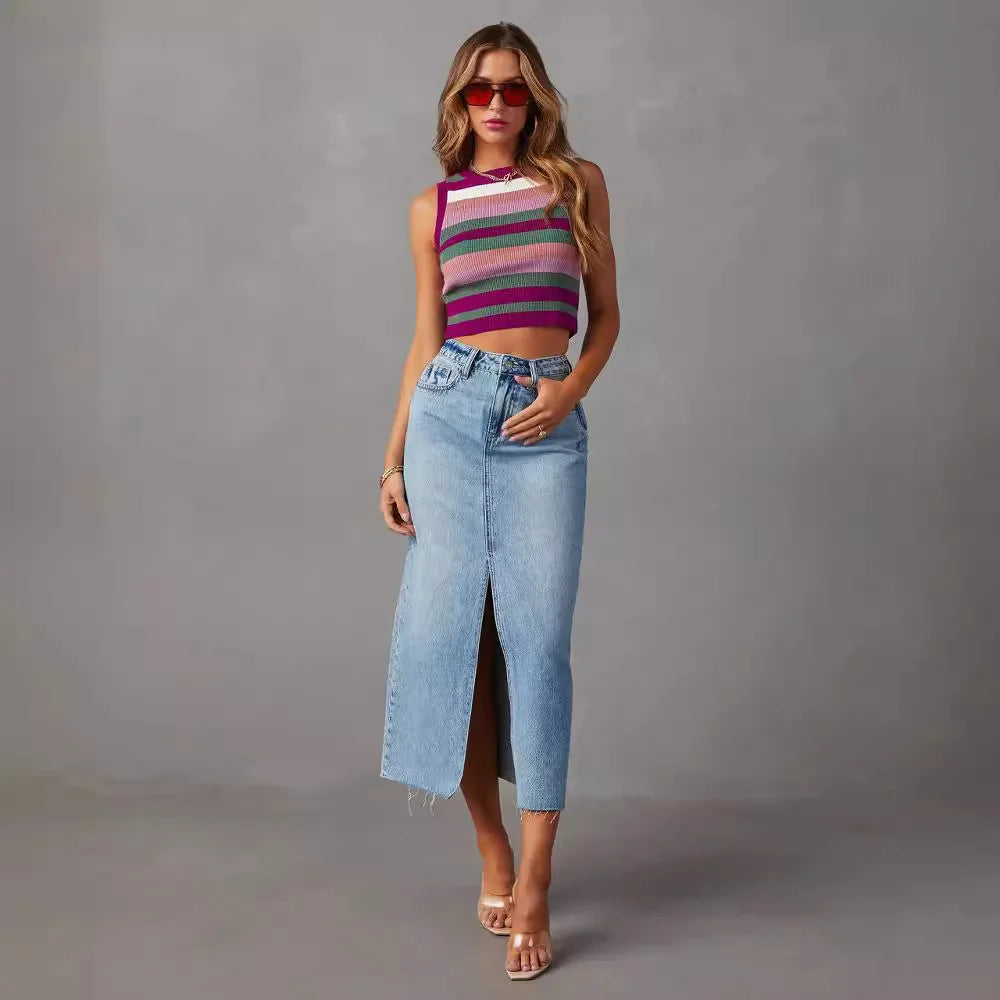 Saia Jeans Midi com Fenda Frontal