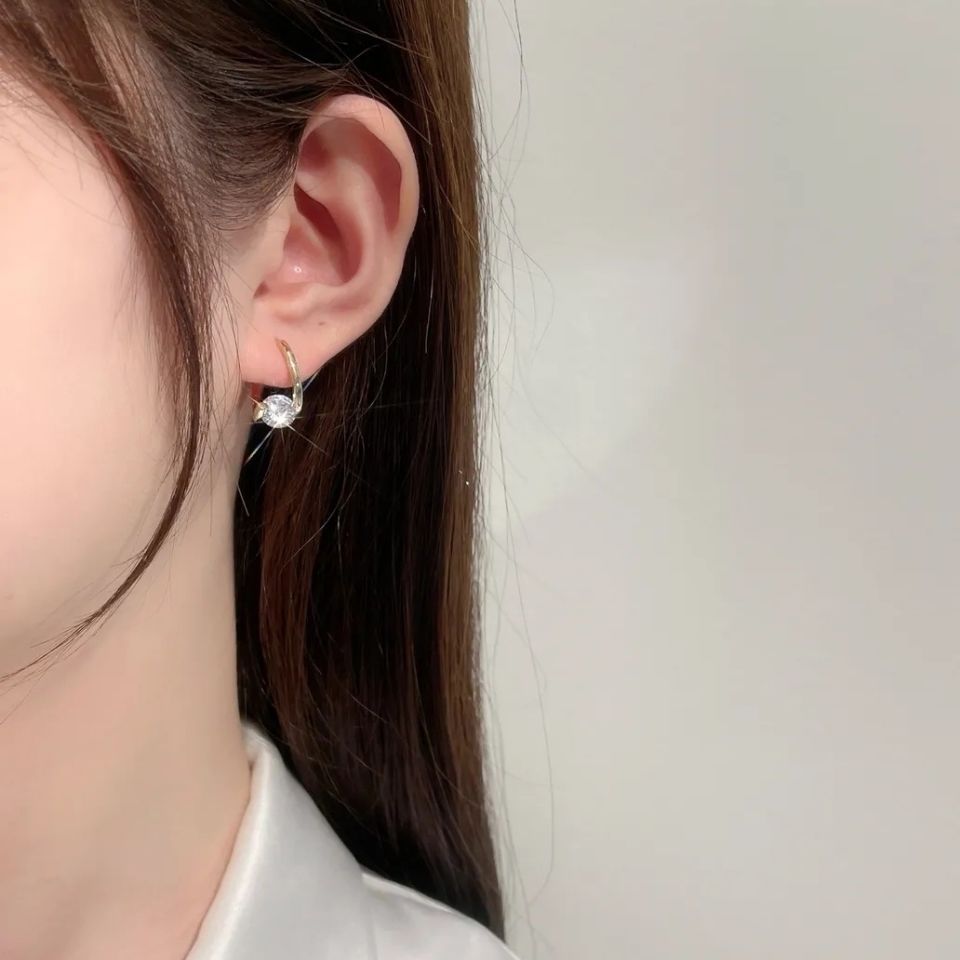 Brinco Argolinha com Pedra Zircônia