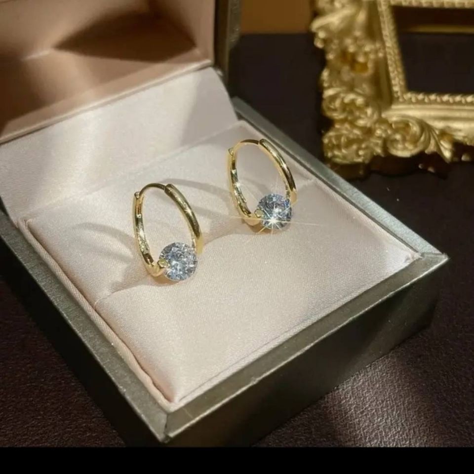 Brinco Argolinha com Pedra Zircônia